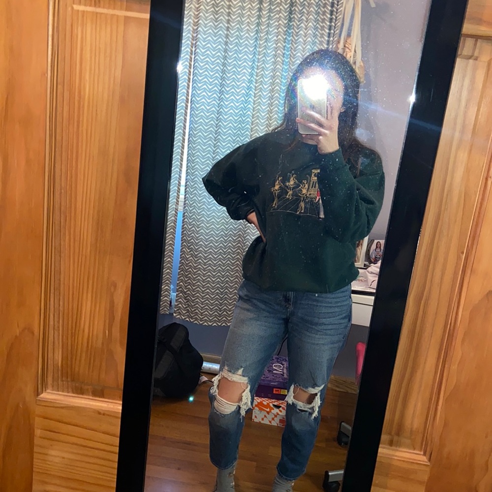 Hollister Ultra High Rise Mom Jeans